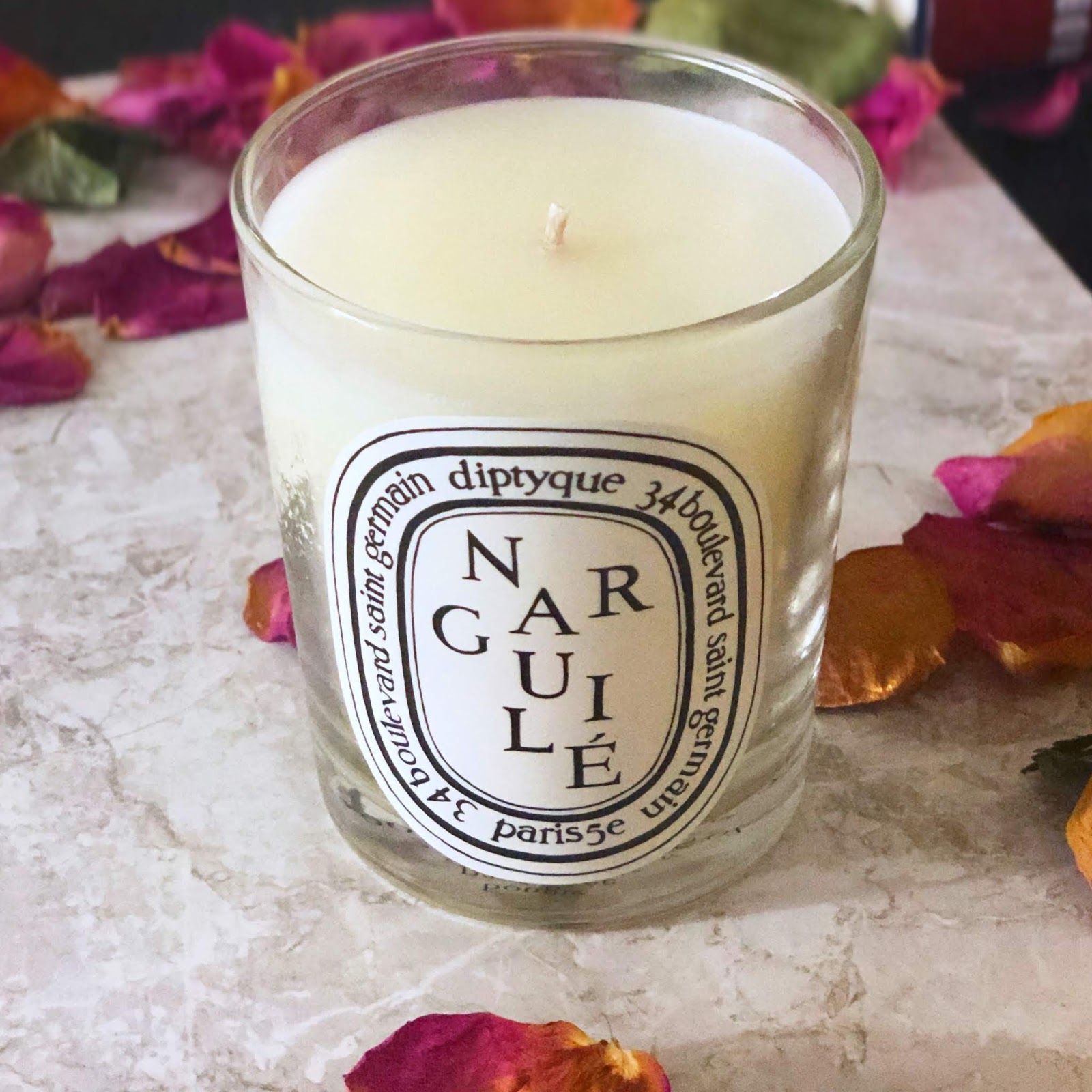 The Diptyque Narguile Candle Smells Like the Man of Your Dreams