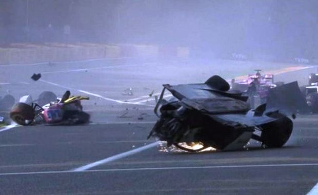 Το σοκαριστικό βίντεο του δυστυχήματος στη Formula 2 με νεκρό τον 22χρονο Χιμπέρτ!