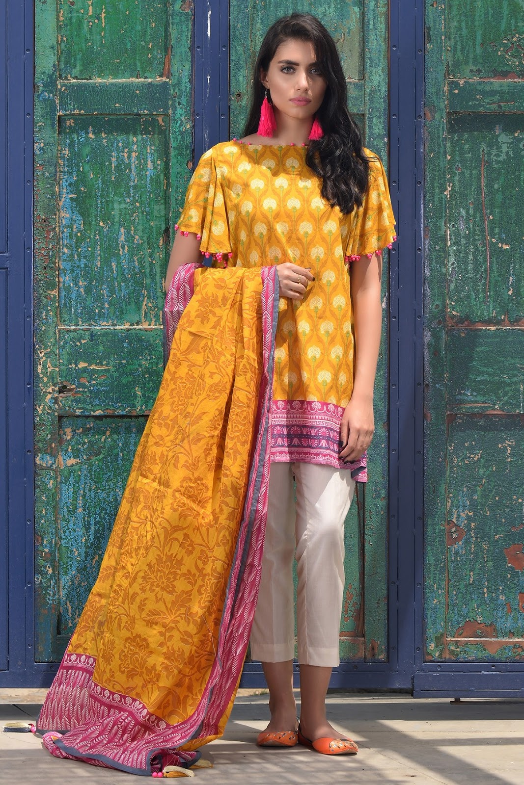 Khaadi Unstitched 2 piece Mid Summer Collection 2017 L17502-YELLOW with model Zara Peerzada