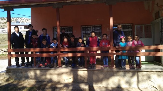 Bozkır’da ”Sosyal Yardımlaşma ve Kardeş Köy Okulları” Projesi gerçekleştiriliyor.