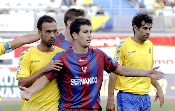 Eibar, renueva dos años Aitor Arregi