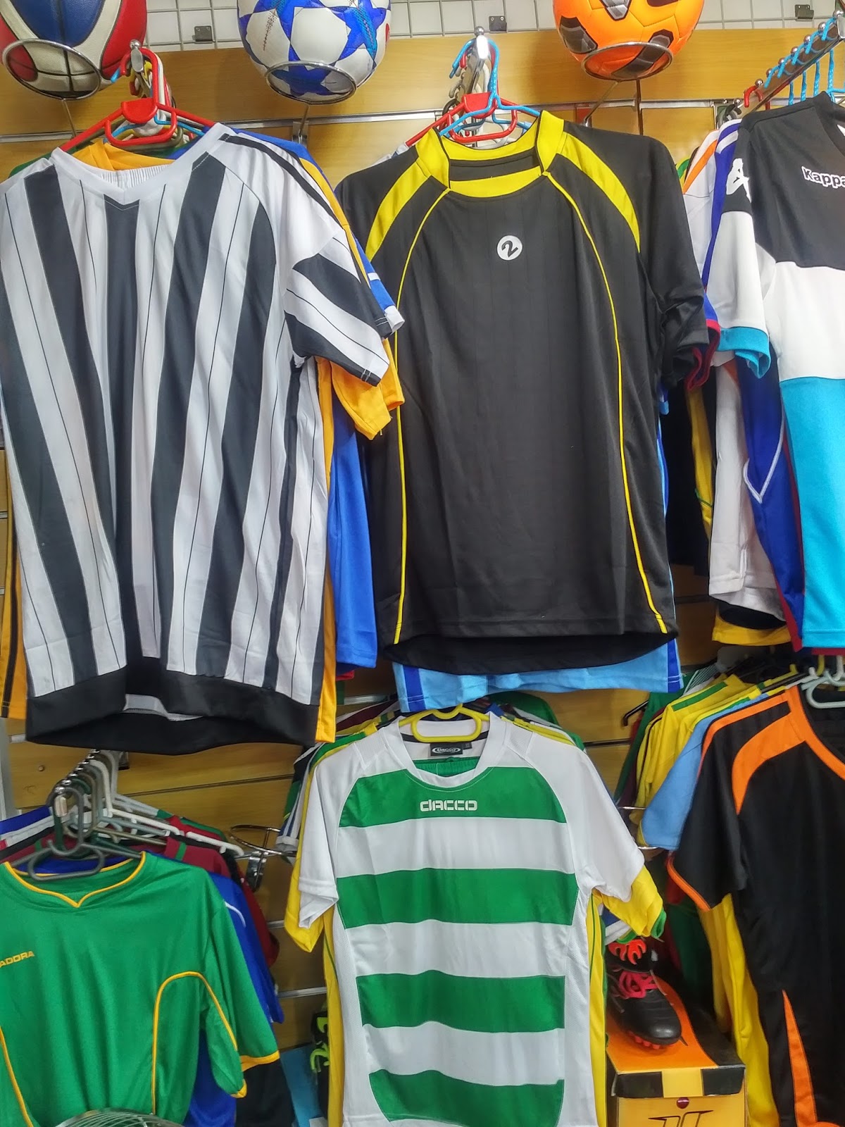 Tradesia Sports Goods Importers / Distributors and Wholesalers in