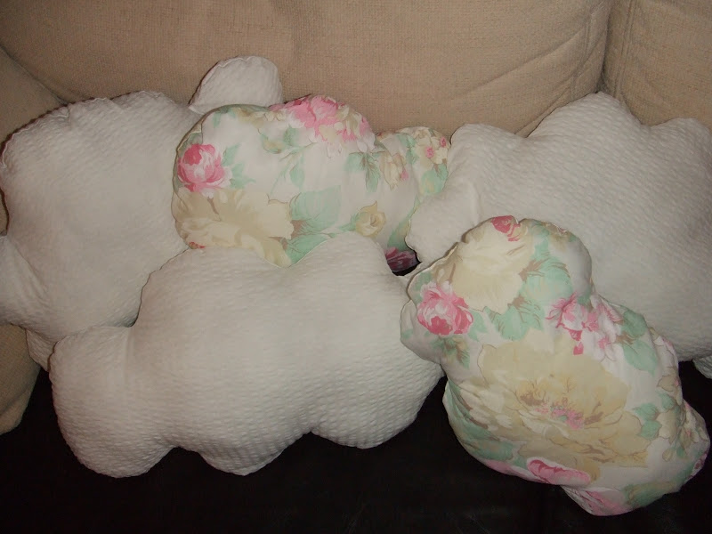 Handmade Designs How To Make a Cloud Pillow