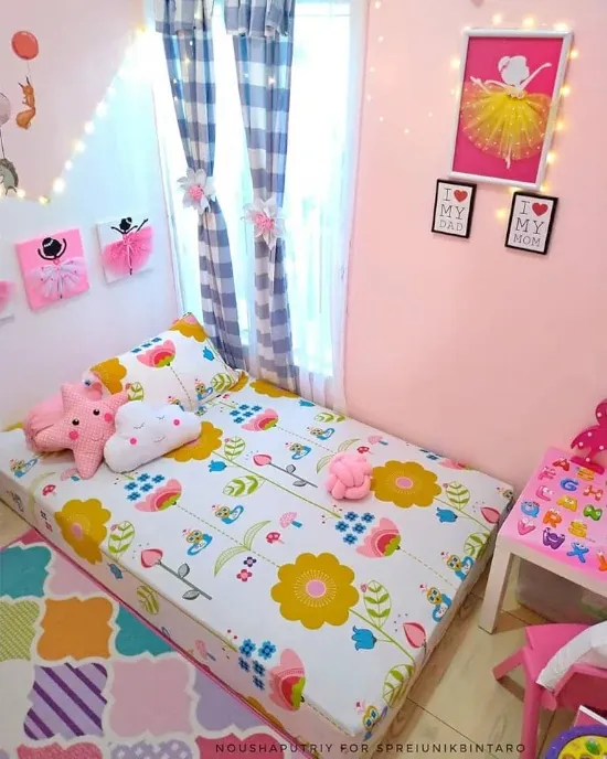 dekorasi kamar anak warna pink pastel