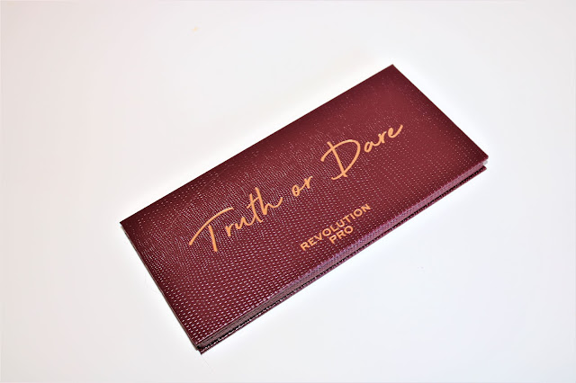 Paleta de sombras Truth or Dare de Revolution Pro