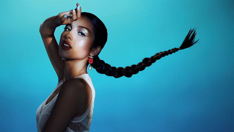 Olivia Rodrigo 4K #5110a Wallpaper PC Desktop