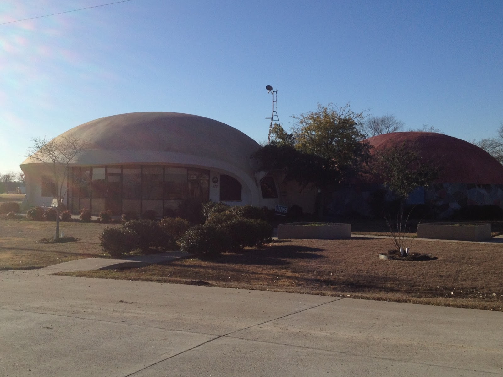 180 OUT Texas Monolithic DOME homes, Italy, TX