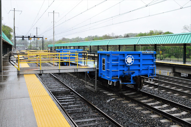 Ледостойкая стационарная платформа. 8-осная платформа ржд. На данной платформе. Вагон 13-6851. Контейнерные перевозки жд.