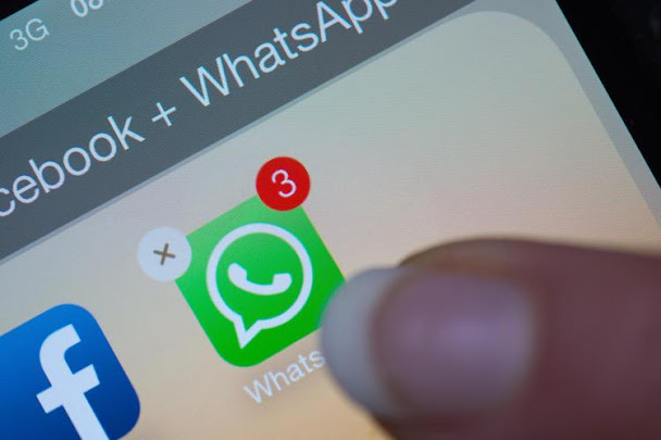Casentino (Ar): Chat Whatsapp  di adolescenti con pedopornografia 