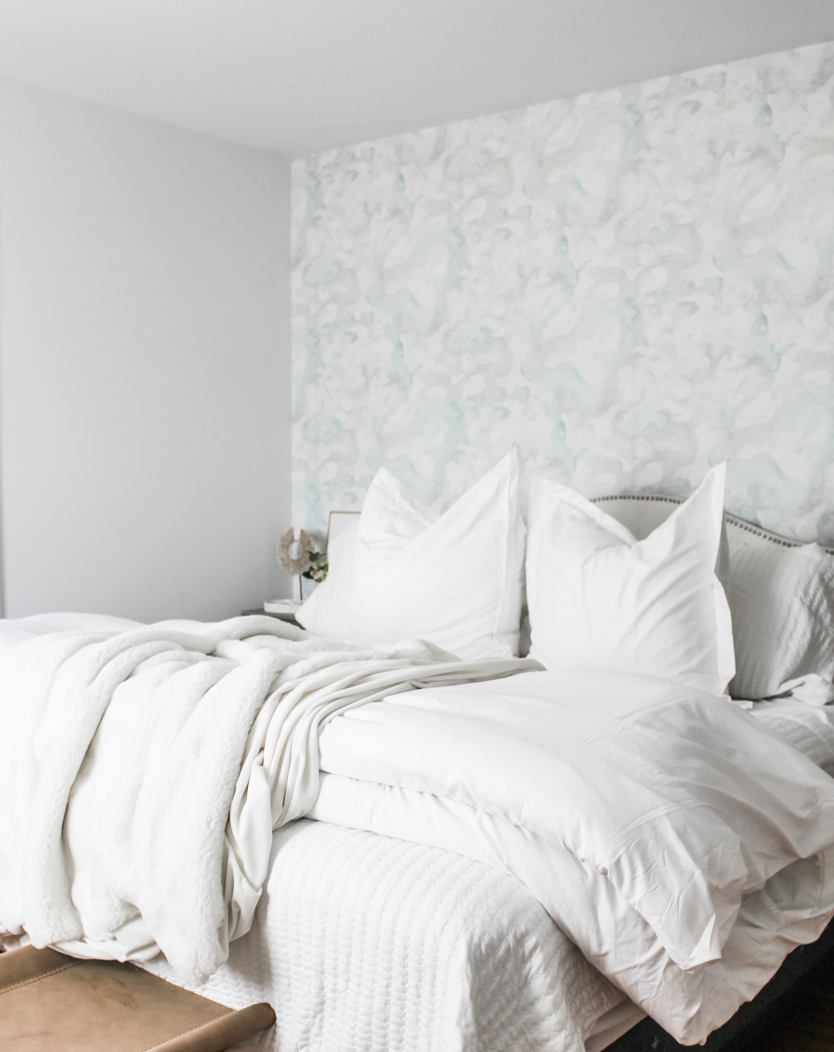 How To Make Your Bedding Look High End (and the best of Amazon Bedding!)