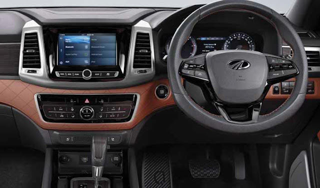 2020 Mahindra Alturas G4 DIC and Infotainment