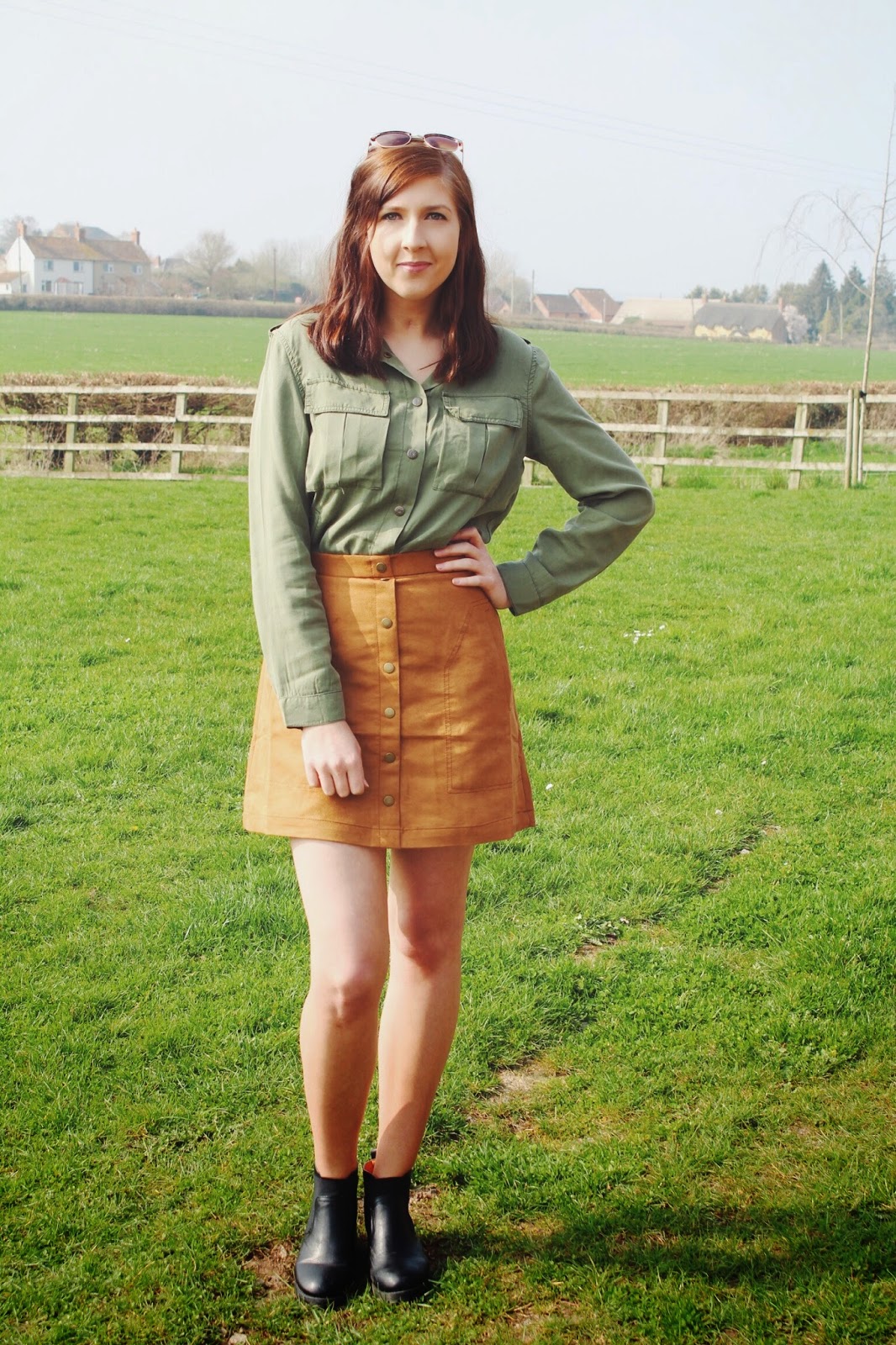 asseenonme, asos, primark, H&M, suede, military, khaki, bloggers, halcyon velvet, fblogger, wiw, whatimwearing, ootd, outfitoftheday, lotd, lookoftheday, fashion, fashionbloggers, fashionblogger