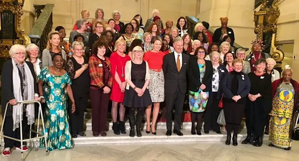 Queen Mathilde met with the winners of  Nobel's Women of Peace Prize at the Royal Palace in Brussels. The meeting takes place in the framework of the Women's Day. The Queen wore Natan Skirt and top