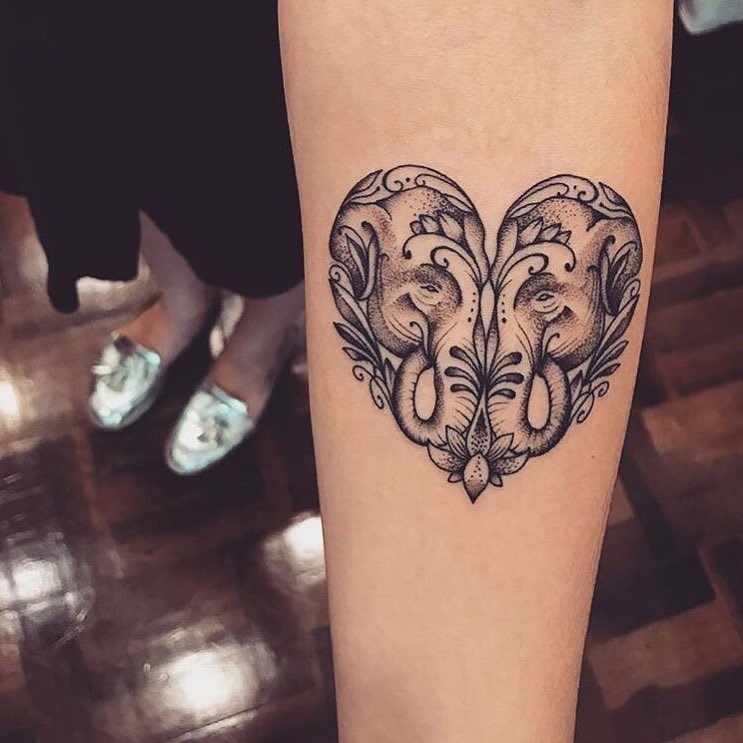 Imagen de un tatuaje de elefante original