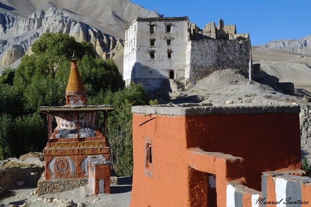 Tsarang, dal gompa vista sulla fortezza Tsarang, dal gompa vista sulla fortezza