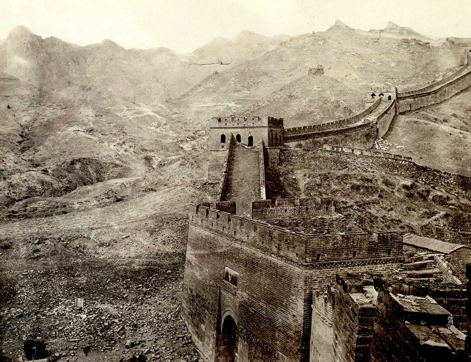 A photograph showing the section of the Great Wall that includes the Nankou pass leading to Mongolia.
