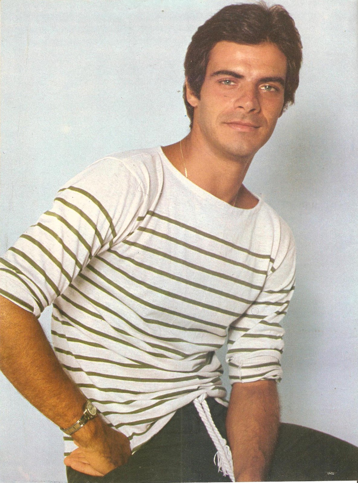 revista amiga & novelas MÁRIO GOMES revista amiga & novelas MÁRIO GOMES