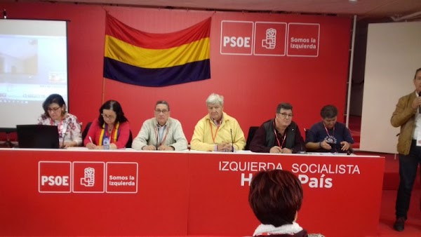 ¿Se posicionará el PSOE sobre la República? 