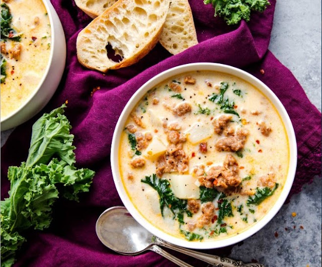 Zuppa Toscana Soup {Olive Garden Copycat Recipe} #dinner #soup