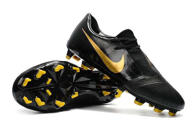 fake soccer boots