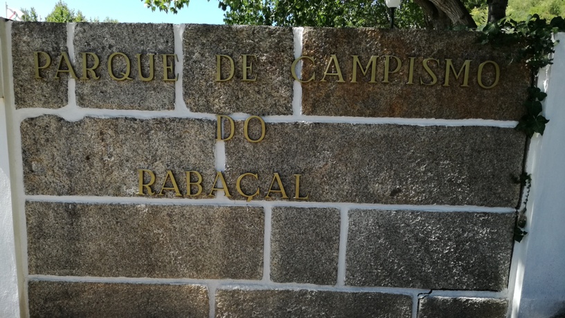 Entrada PParque de campismo do Rabaçal