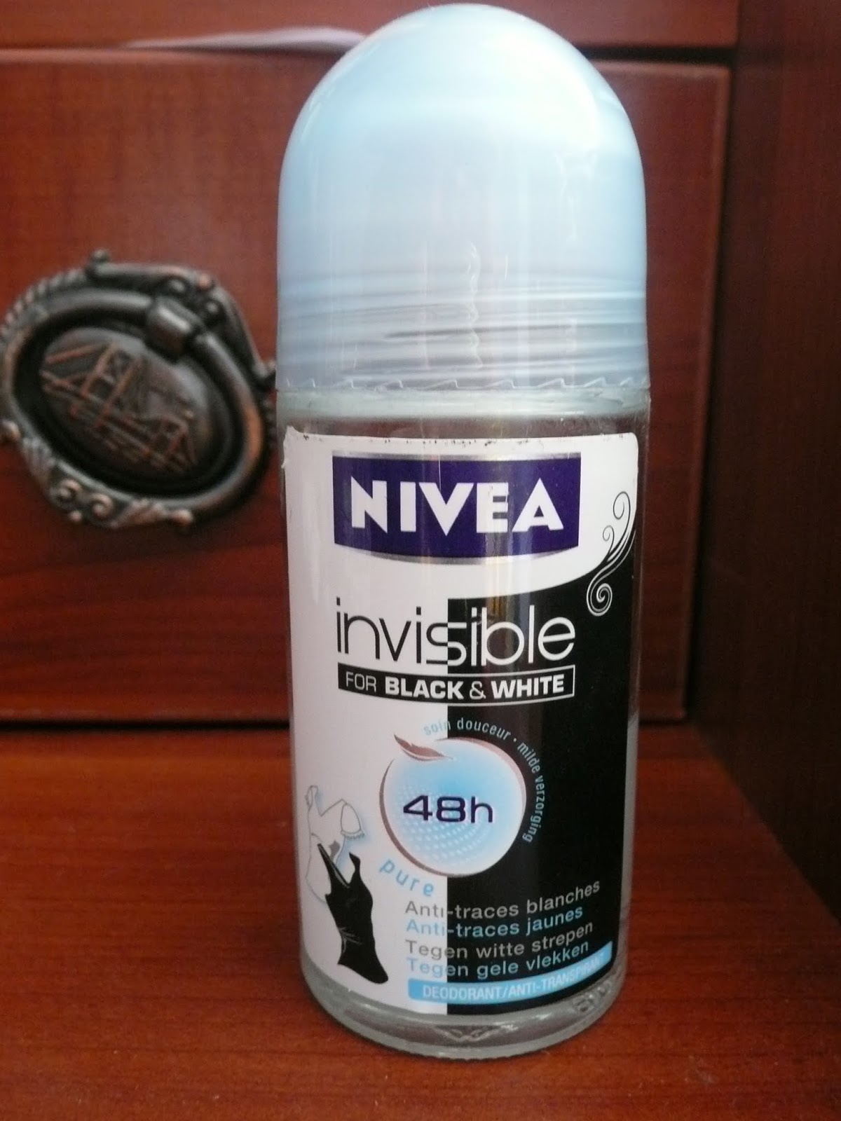 MÜGECE Nivea Invisible Deo RollOn 50ml