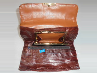 小銭入れ がま口 開放状態