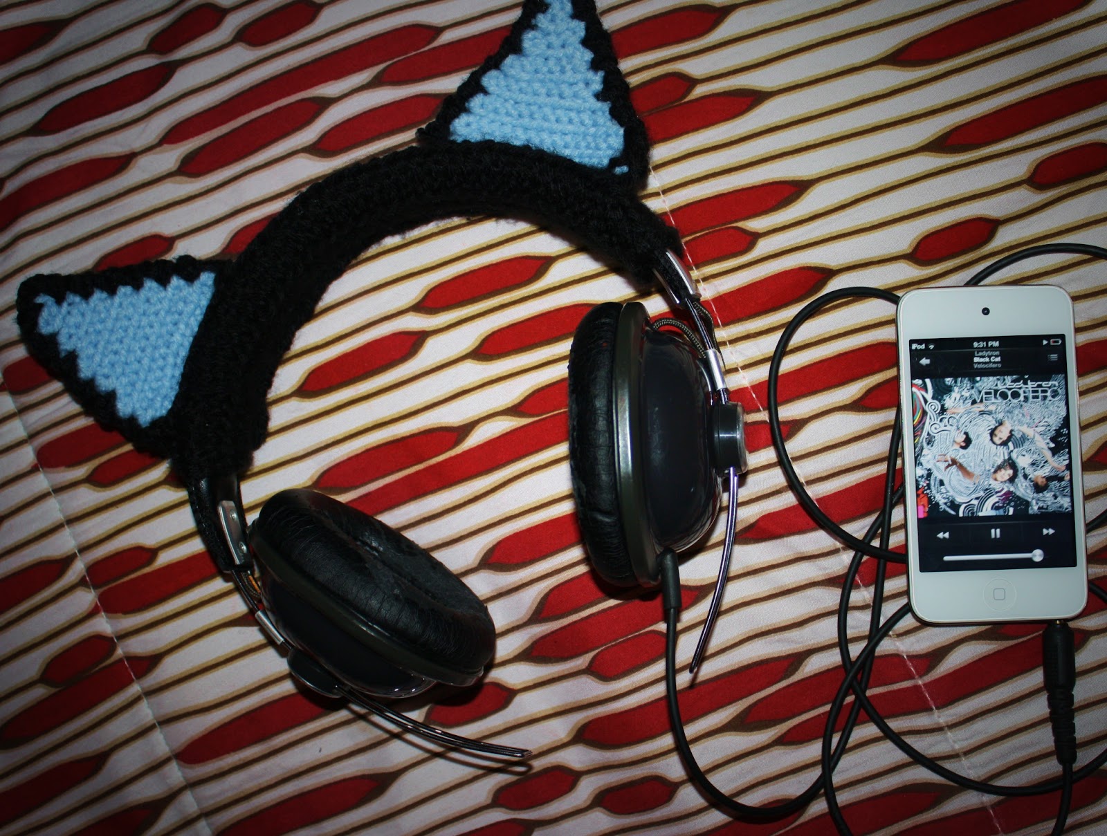 injane-cat-ear-headphones
