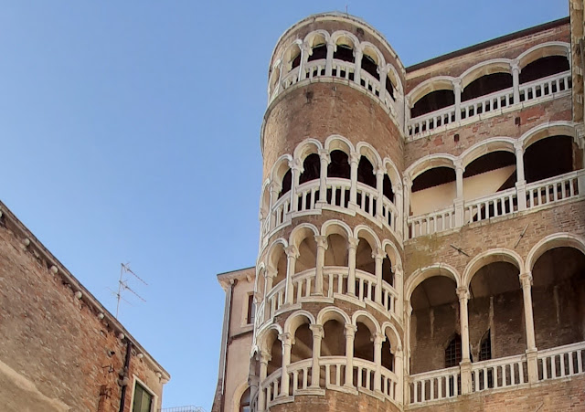 Venezia Scala Contarini del Bovolo