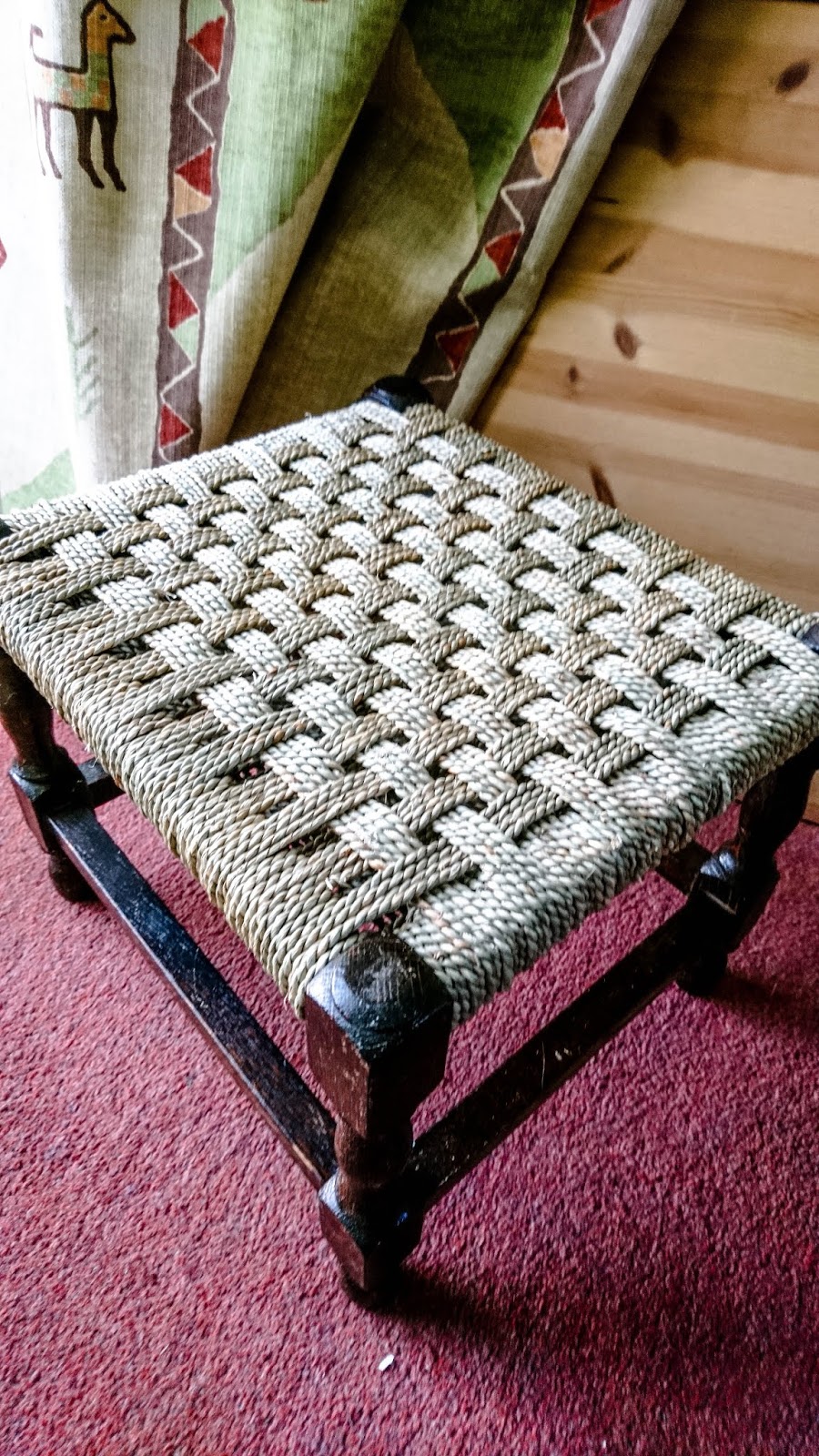 SitUpon Seats Info SEAGRASS AND CORD