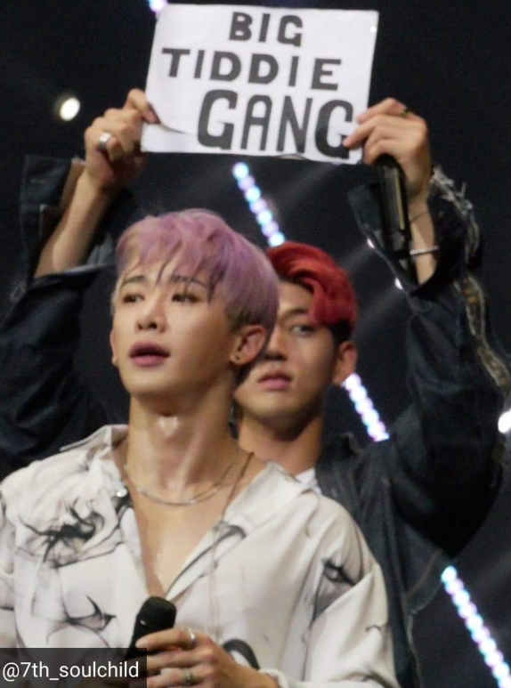 식스팩 없으면 못들어갈거 같은 연예인 사모임 | 인스티즈