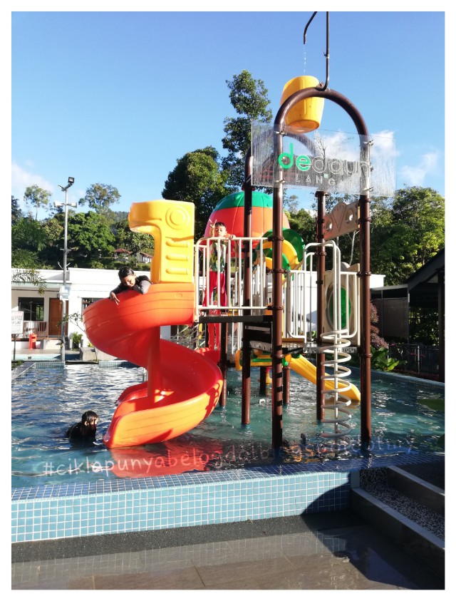 Hayati kehijauan alam di DEDAUN LANGAT RESORT, Hulu Langat. Hayati kehijauan alam di DEDAUN LANGAT RESORT, Hulu Langat.