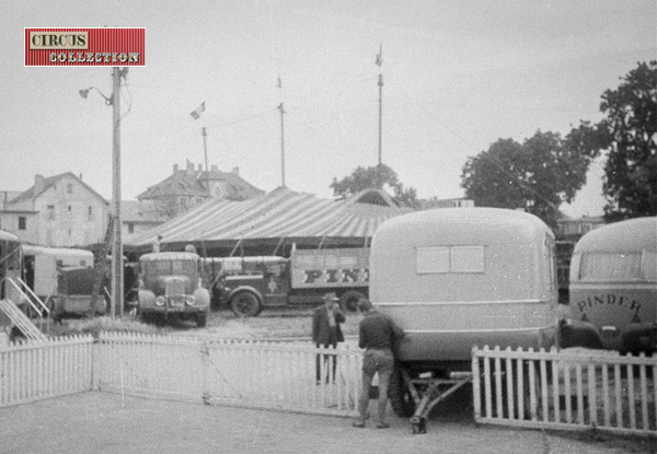 Caravane, camion et roulotte du Cirque Pinder 