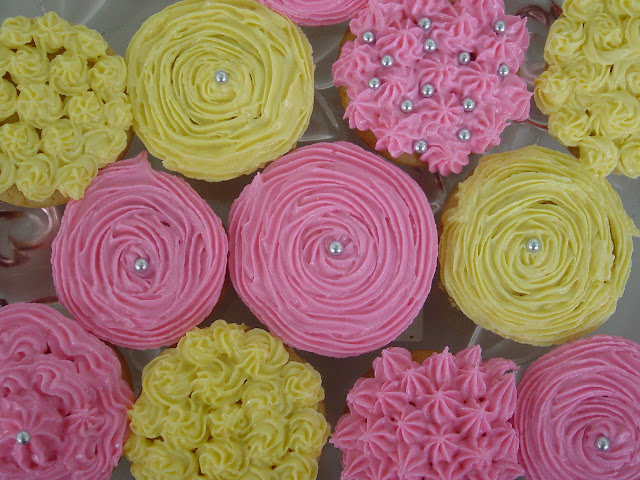 Mini Cupcakes For A Little Princess