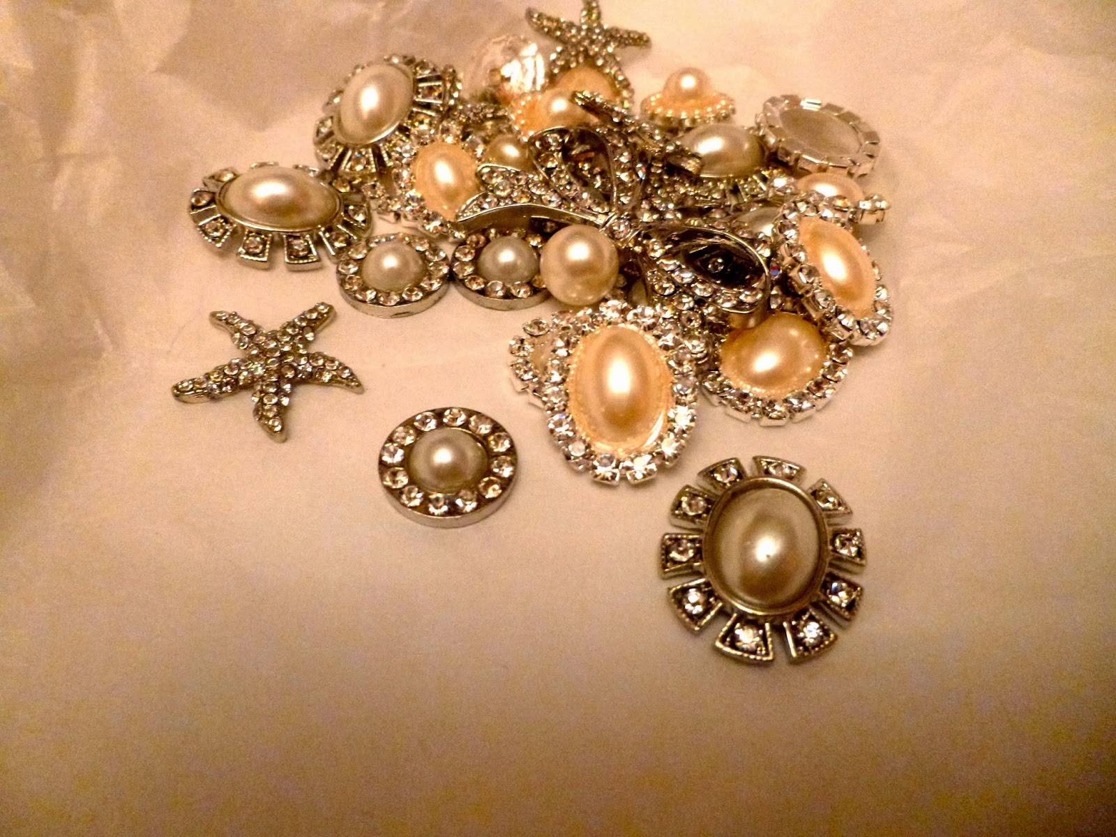 Frog On A Rose DIY Embellishments