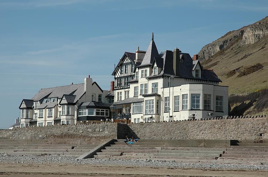 Colwyn Bay Life Llandudno.. 49 New Homes To Be Built On Bodafon