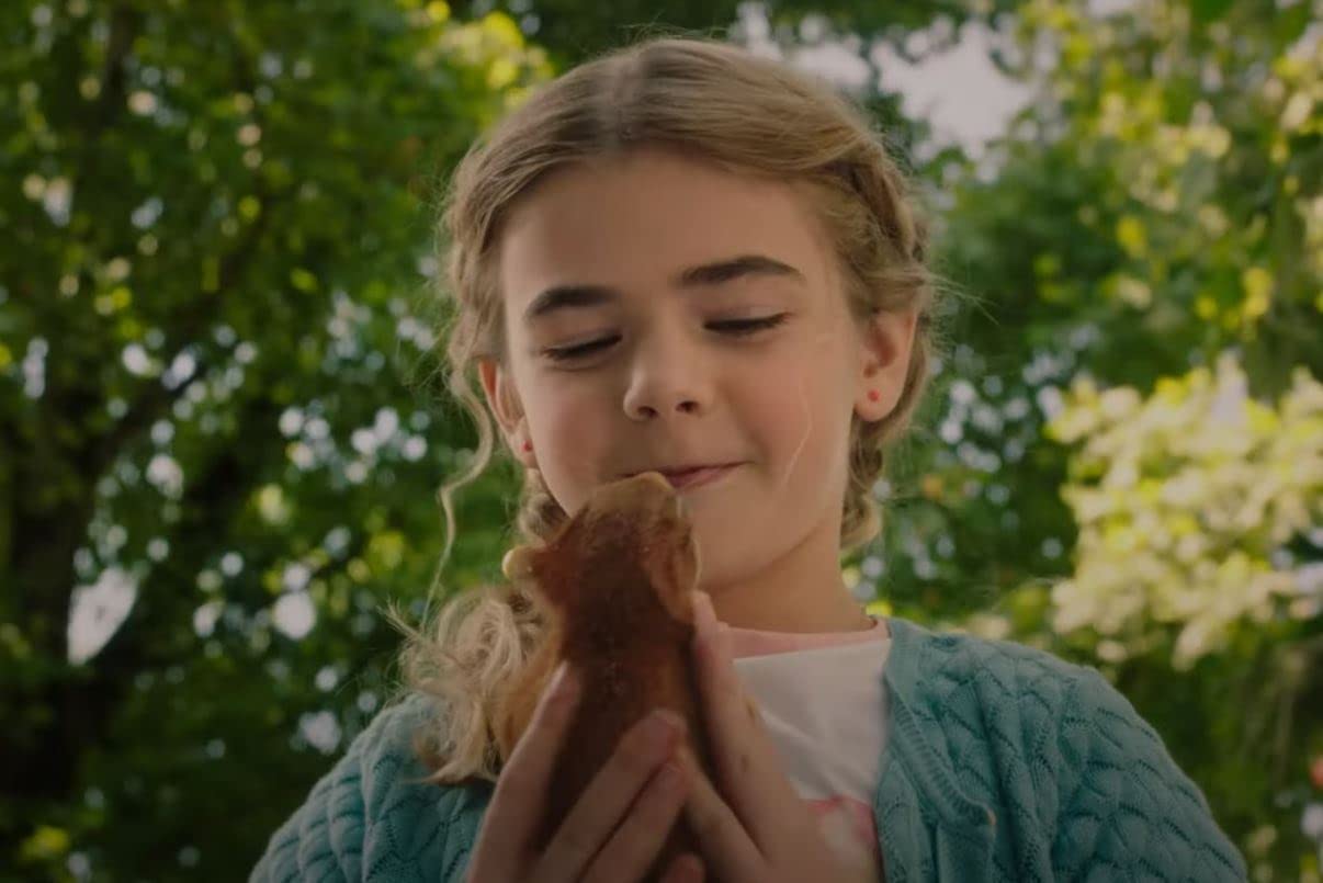 FLORA & ULYSSES (2021) Trailer, Clips, Featurette, Images and Posters