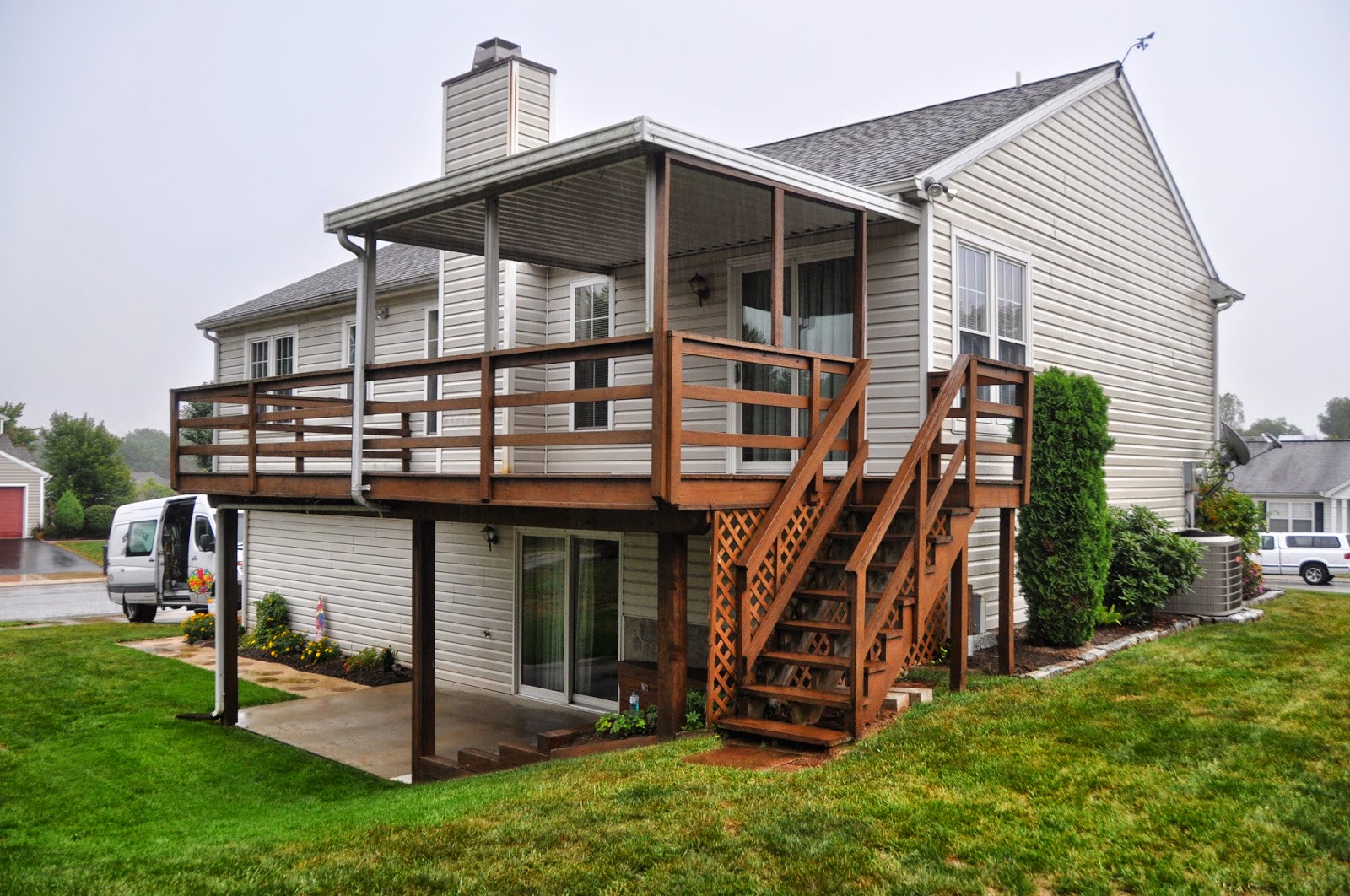 ERIC MARKS GENERAL CONTRACTING ELEVATED DECK AND ROOF.