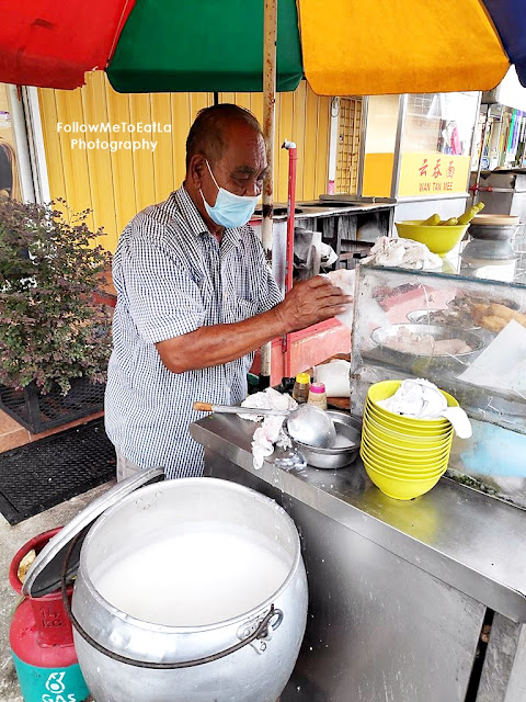 CHEAP EATS RM3 PORRIDGE AT OUG OVERSEAS UNITED GARDEN KUALA LUMPUR
