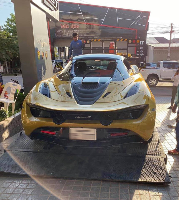 Cặp đôi McLaren 720S Spider và Ferrari 458 Italia triệu đô về Việt Nam, hứa hẹn cập bến Đà Nẵng