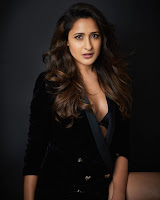 Pragya Jaiswal (Indian Actress) Biography, Wiki, Age, Height, Family, Career, Awards, and Many More