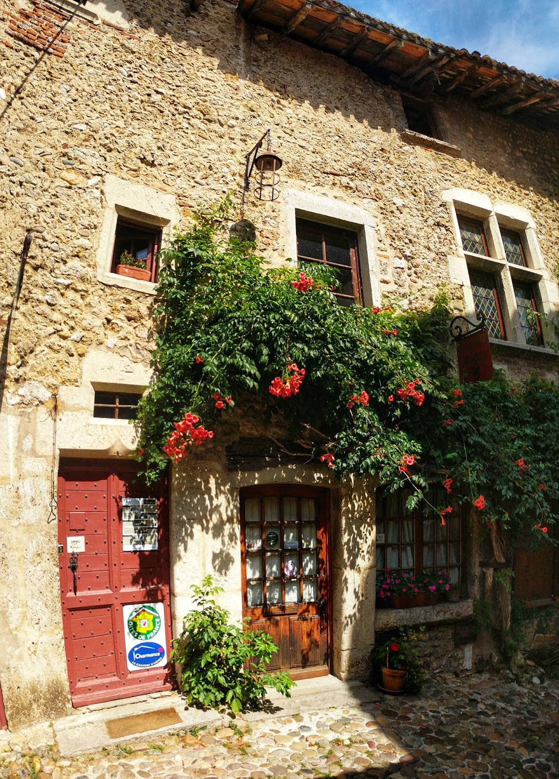 Medieval Perouges France in 360 Degrees