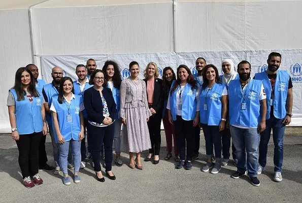 On the last day of her visit to Lebanon, Crown Princess Victoria wore a long dress by Zadig&Voltaire, which she had worn before