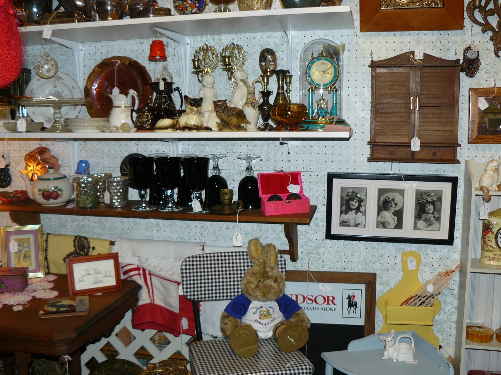 SCRANBERRY COOP Easter Week at Scranberry Coop Antique Store New