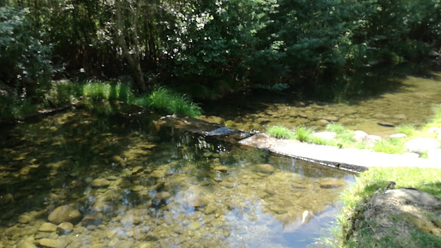 Açude pequeno Açude pequeno