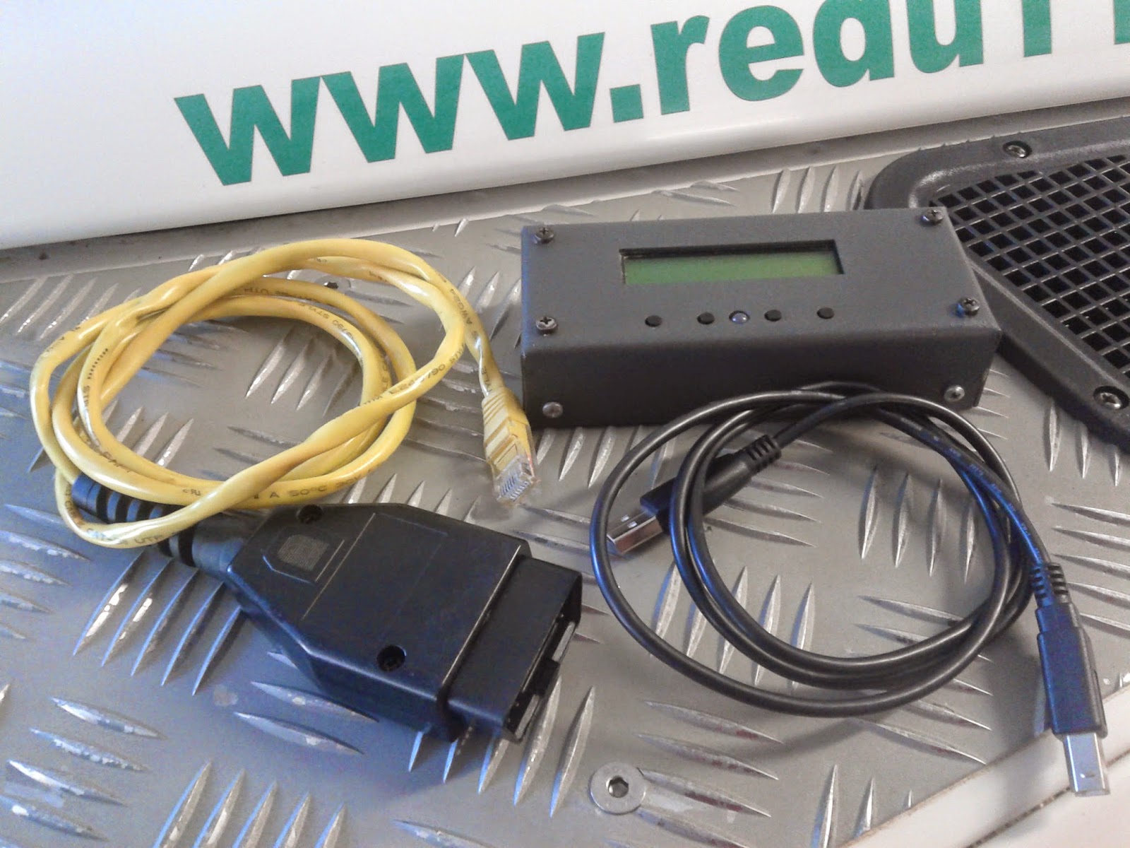 ReduTToras: Nanocom - parte I