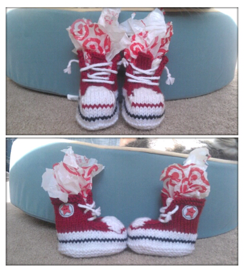 Prevalecer Capilla Ingenieria Leap! ...and the Net Will Appear: Knitting Project - "Converse" Baby  Booties!!!