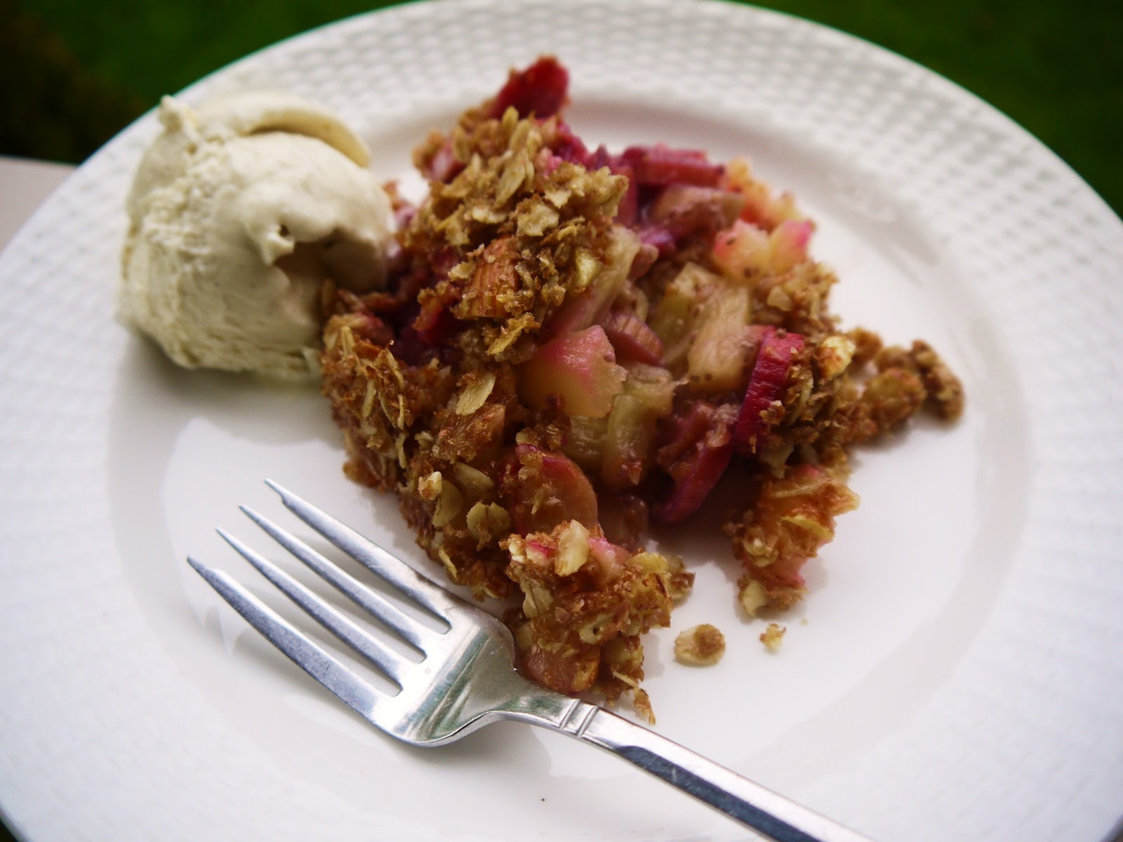 Eighty Twenty 20(ish) Pineapple Rhubarb Crunch
