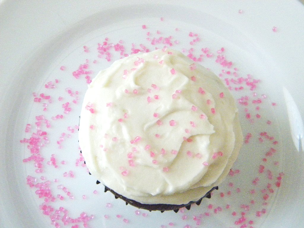 Easy Recipe Delicious Paula Deen Vanilla Cupcakes Prudent Penny Pincher