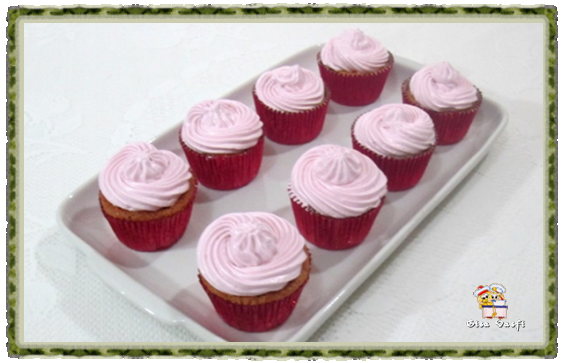 Cupcake de guaraná e doce de leite 16 Cupcake de guaraná e doce de leite 16